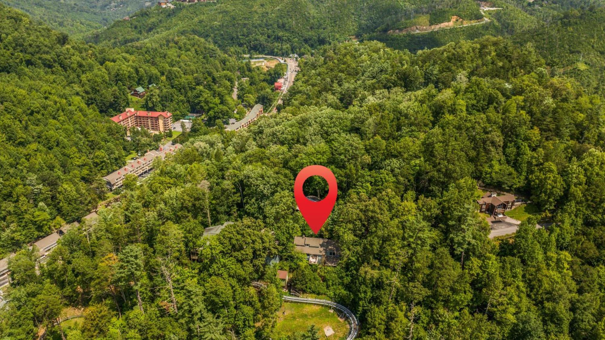 Whiskey Ridge Lodge, A Restored 1940S Gem, 2 Mins From Downtown, Breathtaking City Views, Custom Game Room, And Spacious Elegance Gatlinburg Exterior foto